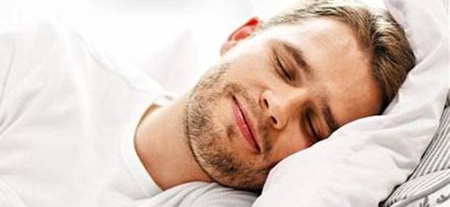 لا تناموا أكثر من 9 ساعات أو أقلّ من 7 في اليوم وإلا...