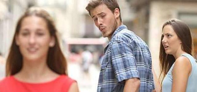 يحدّق في نساء أخريات؟ هذا ما عليكِ فعله