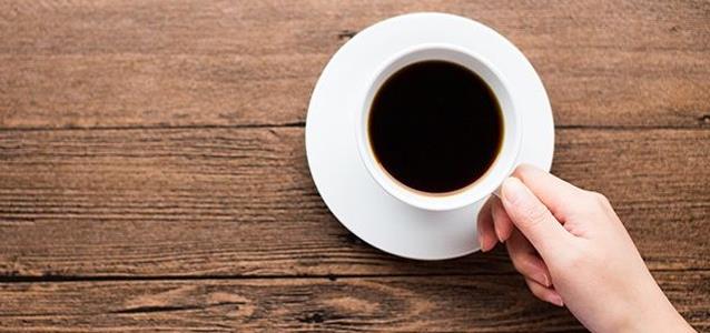 الزيت الذي عليكِ إضافته إلى القهوة لخسارة 6 كيلو بشهر