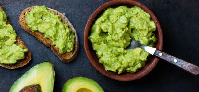 فوائد الأفوكادو أهمها علاج التهاب المفاصل وامراض العيون