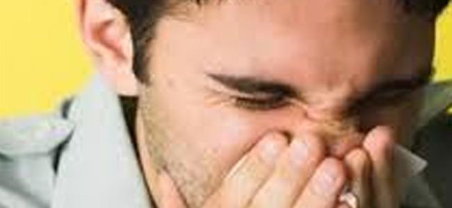 إحذر من محاولة كتم العطس