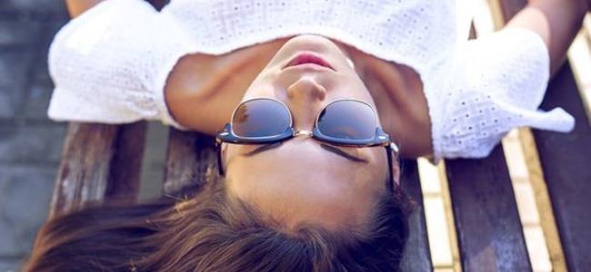 حيلة لإثارة غيرة الرجل بطريقة جنونية.. فهل أنت مستعدة لتطبيقها؟