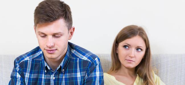  الإنترنت يهدد العلاقة الزوجية