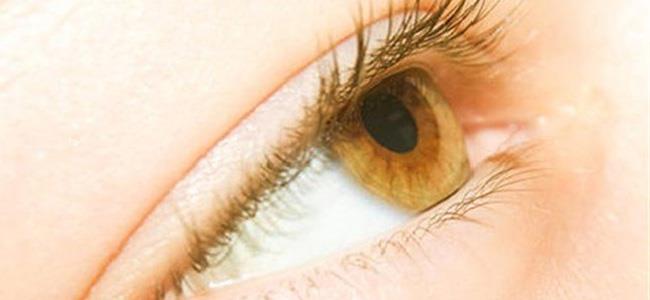  انتبه! 8 مشاكل صحية تخبرك بها عيناك