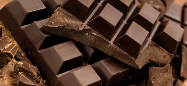 الشوكولا يحمي القلب والدماغ ولكن... 