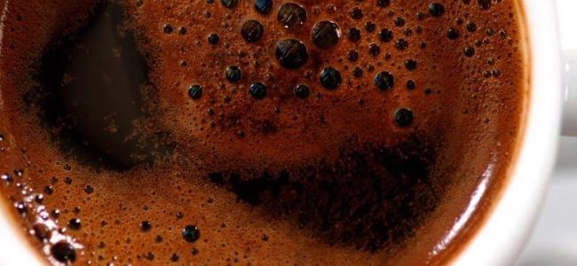 تحتسين القهوة السوداء على الريق؟ ستقلعين عن ذلك بعد قراءة هذا الخبر!