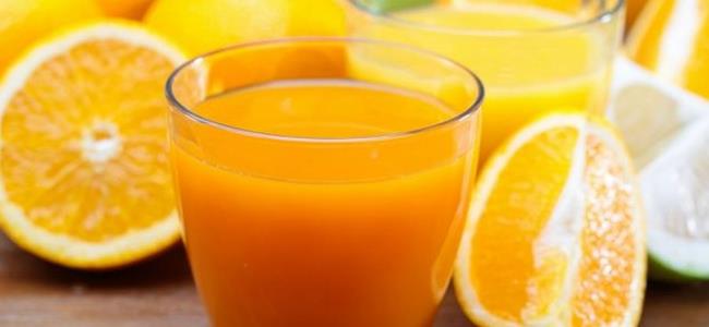 فوائد عدة لتناول عصير البرتقال الطبيعي في الصباح
