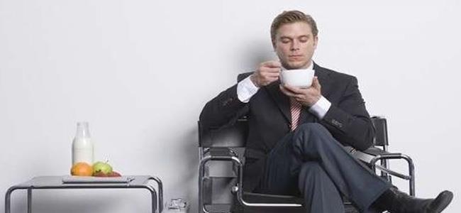 إليكم كمية البلاستيك التي نبتلعها مع كل وجبة!