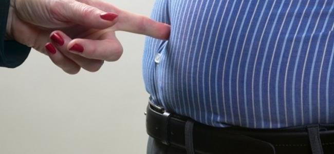 لهذه الأسباب تعانون من الغازات وانتفاخ البطن!