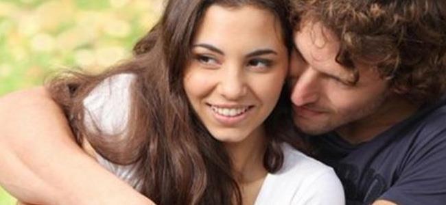 لهذه الأسباب يؤثر صوت الرجل على المرأة!