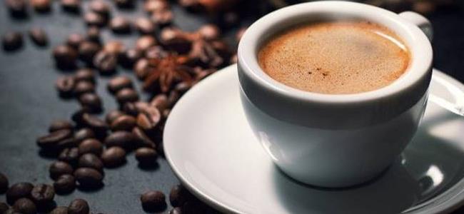 كيف تتخلّصون من سموم الكافيين؟