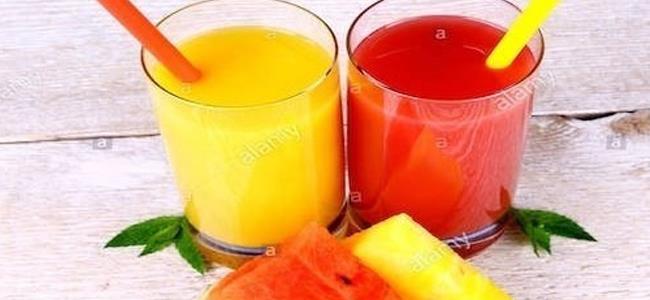 5 أضرار صحية لشرب العصير بـ”المصاصة البلاستيكية”