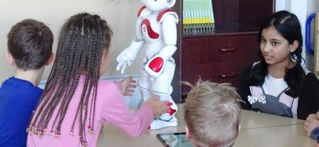 الروبوتات بدل المعلمين في المدارس؟
