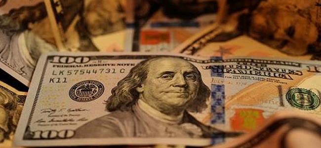 موظف استلم 100 ضعف راتبه الشهري بسبب 