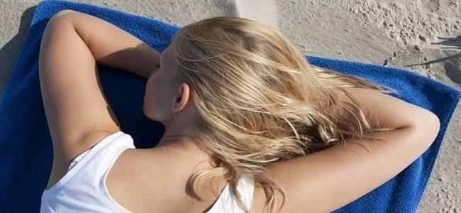 علماء يكشفون أسوأ وأفضل وضعية للنوم