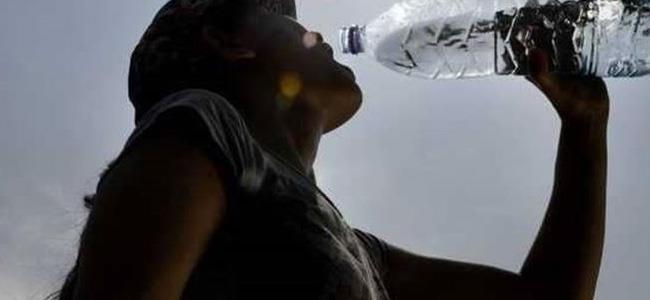  أيهما أفضل للصحة.. الماء البارد أم الفاتر؟