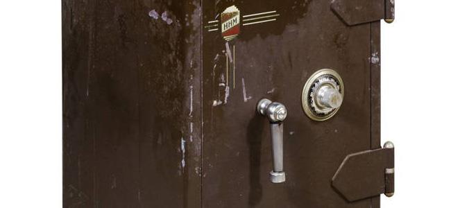  إشتراها بـ500$ فوجد فيها الملايين