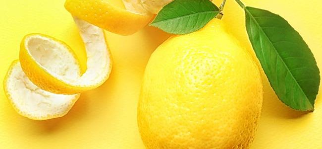 فوائد شرب الماء والليمون على معدة فارغة 