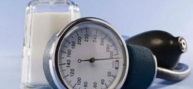  كيف يؤثّر الملح على ضغط الدم؟