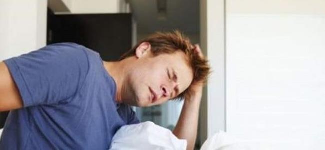 في هذه الحالة.. يستلزم تصلب الظهر استشارة الطبيب