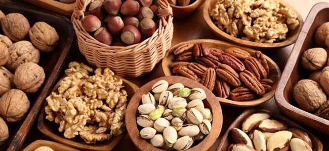 المكسرات.. هذا ما تفعله بجسمك!