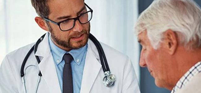 تضخّم الثديين لدى الرجل.. في هذه الحالة لا بد من القلق!