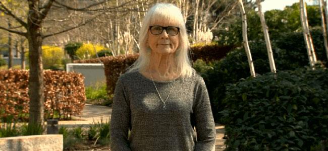 تعرّفوا إلى قصّة المرأة التي لا تحرق النّار جلدها!