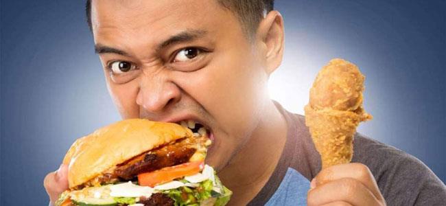 تناول الطعام والشراب وإحصل على المال.. ما رأيك بهذه الوظيفة؟