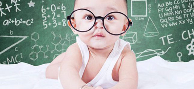 أتريدين أن يكون طفلك عبقريًا؟ ركزي على هذا الطعام في غذائه!