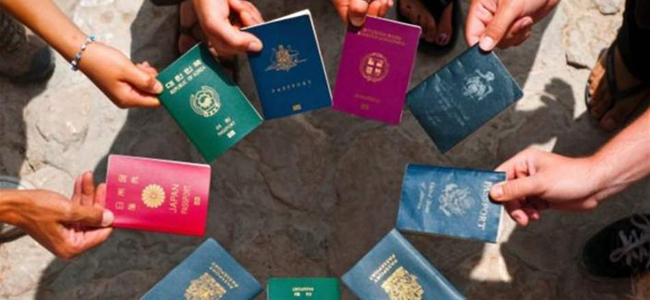 بينها دولة عربية.. أقوى جوازات السفر في العالم