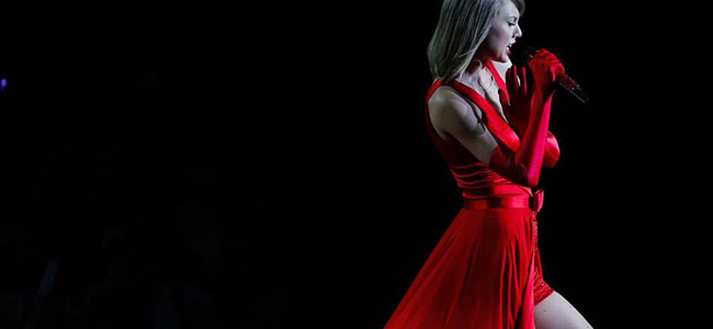 تعرّفوا على المغنية الأعلى أجراً في العالم