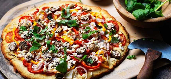 هل يمكنك أن تأكل البيتزا مع البطيخ؟