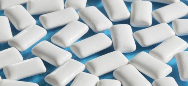 لمحبي العلكة...إليكم أبرز فوائدها