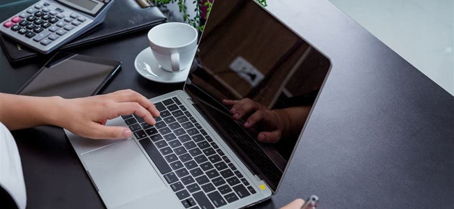 أبرز 5 أخطاء قد تؤدي إلى تلف حاسوبك المحمول