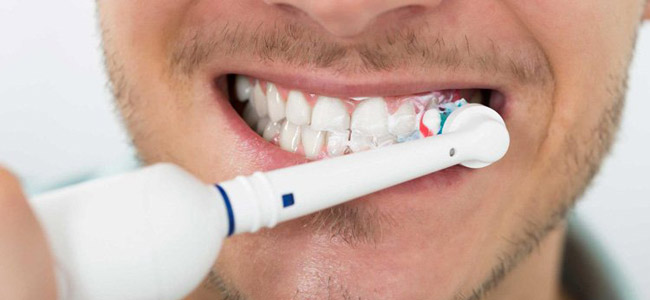 فوائد غير متوقعة لتنظيف الأسنان