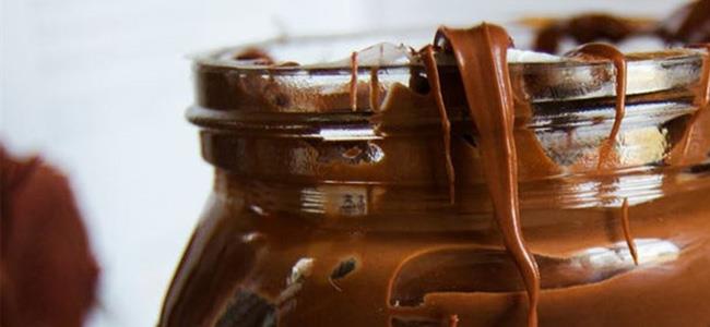  أزمة الدولار تضرب الشوكولا... والـ