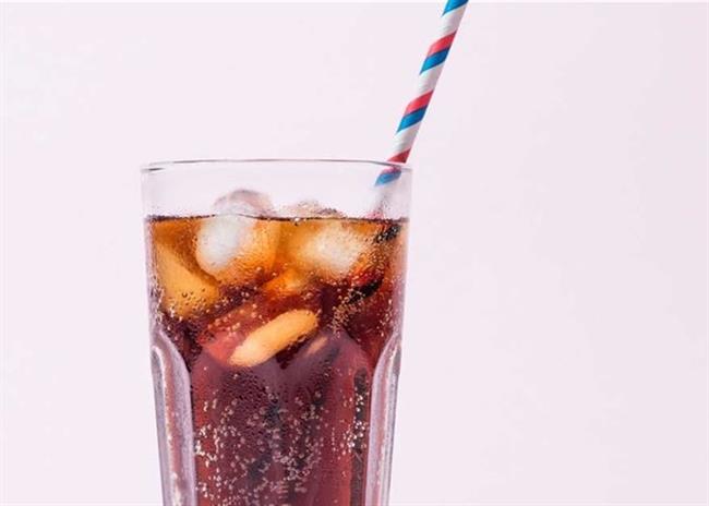 المشروبات الغازية ممنوعة على هؤلاء!