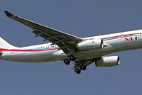 الميدل إيست تشتري 10 طائرات إيرباص بمليار دولار وتتسلّم طائرة مستأجرة في أيلول بألوان سكاي تيم