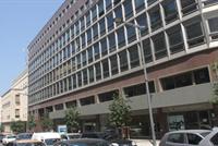 المصارف استمرّت في إفادة موظفيها من عطاءات العقد الجماعي أو من دونه