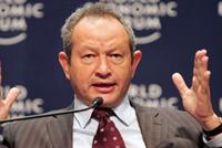 ساويرس يعود من منفاه الاختياري إلى الاستثمار مجدّداً