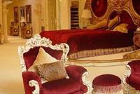 بالصور.. أمير قطر يهدي ملك المغرب قصرًا