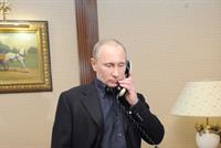 تعرّف على هواتف زعماء العالم