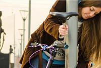 بالصور- أول دراجة هوائية غير قابلة للسرقة