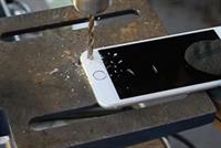 بالفيديو: الحلّ الوحيد لمشكلة الأيفون 6 بلاس