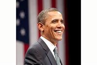 دخل أوباما يتراجع وأسرته تتبرع بـ70 ألف دولار