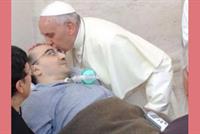 أغلق الخط بوجه قداسته مرّتين!