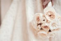 في يوم زواجه الثاني هذه كانت هدية الزوجة الأولى