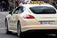  رجل ألماني أراد الهروب من دفع الأجرة فنسي حافظة نقوده في التاكسي 