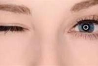 ما أسباب رفة العين أو رعشة العين؟