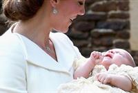 بالفيديو : مياه نهر الأردن تعمّد الأميرة شارلوت